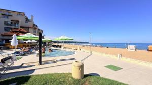 Panoramic Sea & Pool Views - Obzor Beach C204
