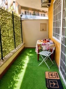 Lovely flat next to vatican - private entrance
