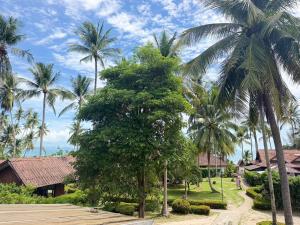 Am Samui Resort Taling Ngam
