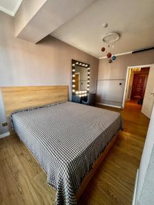 Near National Park & City Center Family Home