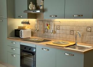 DeShome Apartment