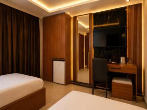 Palmiye Suite Hotel Bakirkoy City Center