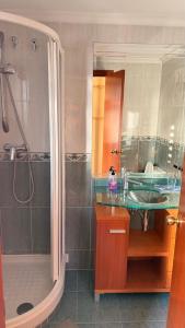 Habitación con baño privado Valencia