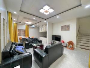 Rohan Pandey Resort