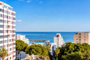 Edificio Las Naciones PISCINAS, y Vistas a 200 M DEL MAR