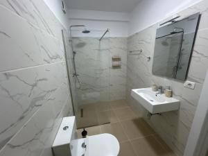 Andreas Apartments