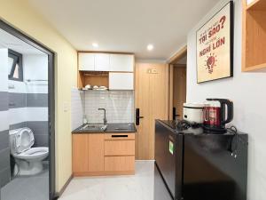 Unihomes Apartment 414 Q10