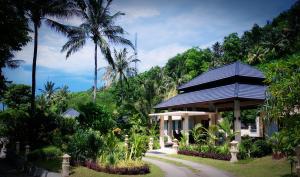 Kebun Villas & Resort
