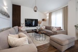 Iva Apartment