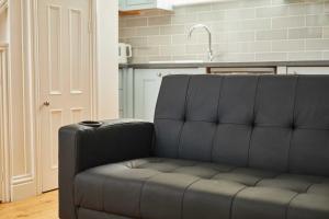 Host & Stay - The Spinney