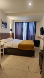 Tut Hotel