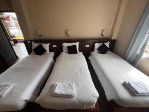 Airport thakali lodge