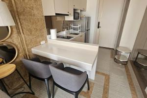 Modern Studio on Bangtao