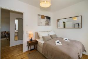 Luxuriöses 4-Zimmer-Apt im Japandi-Stil I Top-Lage I Familienfreundlich I Balkon I Küche I Netflix I Kostenloser Parkplatz I 105 m2