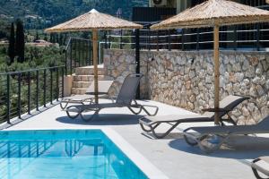 Poseidon Sea View Apartments - Ocean, River