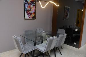 Luxurious waterfront apartment new