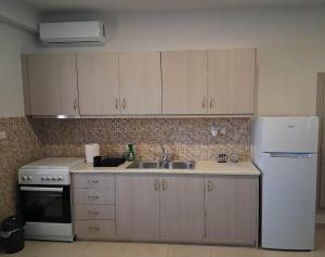 Elaias calm horizon apartment