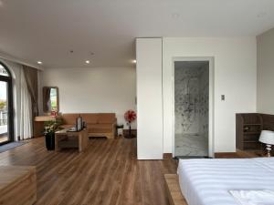 Cát Anh Hotel & Apartment
