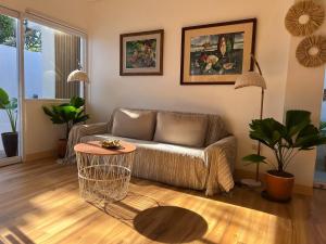 Yuhum Boracay Suites