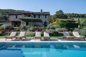 Perugia Pool Villa by Villaflair