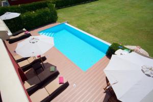 Trapezaki Queen Villa