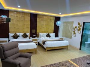 Yuhum Boracay Suites