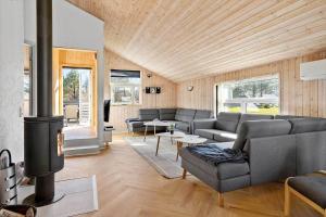 LN1153-Hjorring-Brune-Banke-1