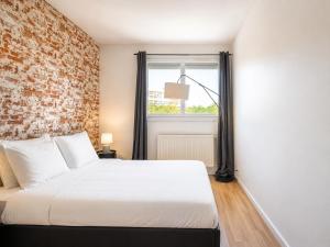 Brick Loft - Ventilation & Fraîcheur - Parking Gratuit - Idéal Familles - Proche Centre-Ville