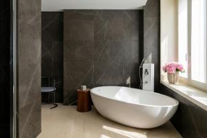 Mandarin Oriental, Milan