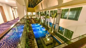 Holiday Inn Bandung Pasteur by IHG