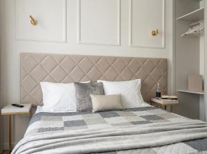 Urban Apartments - Mennica Residence - Great Location&204