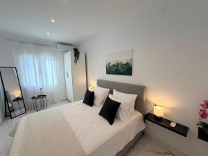 Alexandros Luxury Apartment