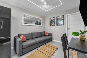 Stylish Central Apartment 2BR