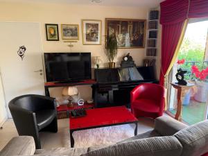 Bel appartement avec piano