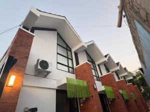 Villa The Mezz Apartment By Nusa 2
