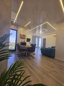 Stunning Luxury SeaView Apatament - Prima Linie la mare