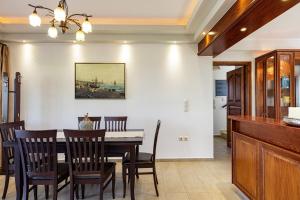 Villa Nefeli by Villa Select