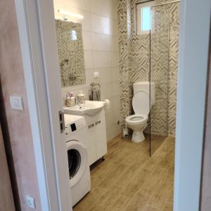 Elena Airport Apartments