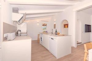 Aumadravet del Bosch by Villa Select