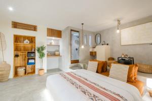 Canna Uluwatu - Stylish Private 1BR Pool Suite