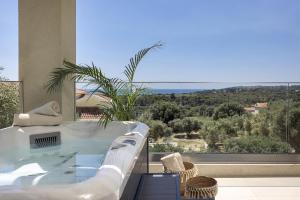 Villa Elaion by Villa Select