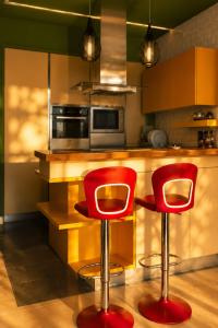 Saranda Apartment 5 MIN from the beach with sea view & free parking