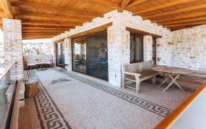 Seafront Apartment Minoa