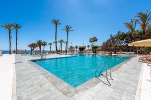 WintowinRentals Newly Renovated Private Suite Beachfront & Steps to the Marina