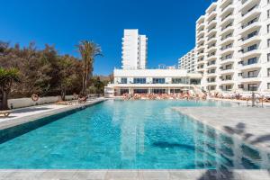 WintowinRentals Newly Renovated Private Suite Beachfront & Steps to the Marina