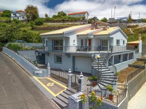 Paradise House Calheta