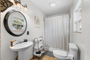 Upper Oasis Suite