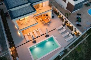 Luxury Villa Caska Perla near Caska Beach & Zrće Beach