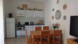 Entre piscine, plage et farniente en famille