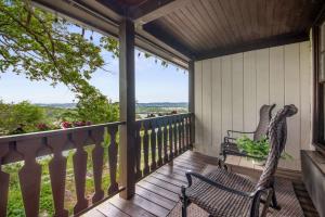 Historic Riverview Inn Two